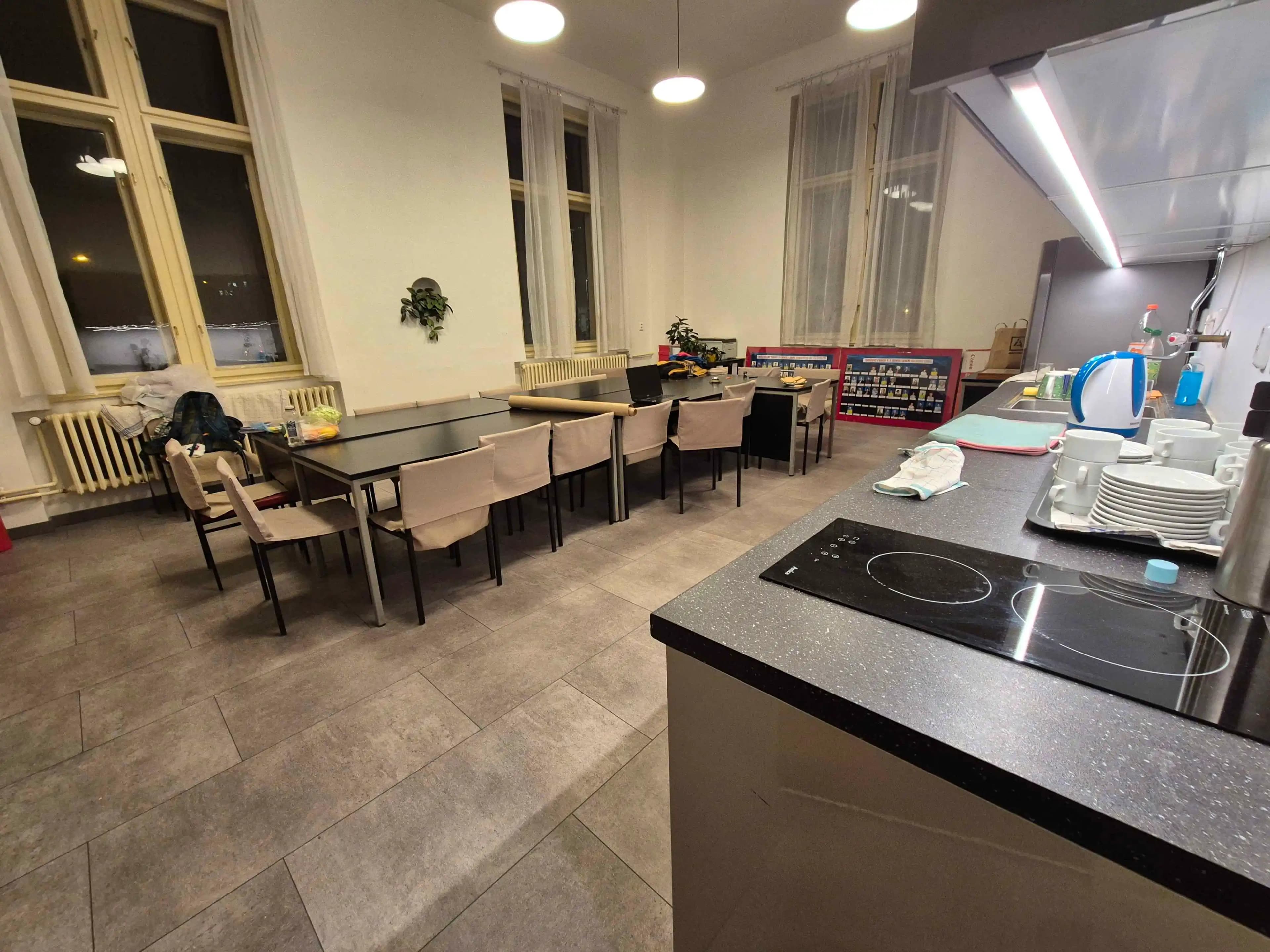 Sborovna - zasedací a jednací místnost